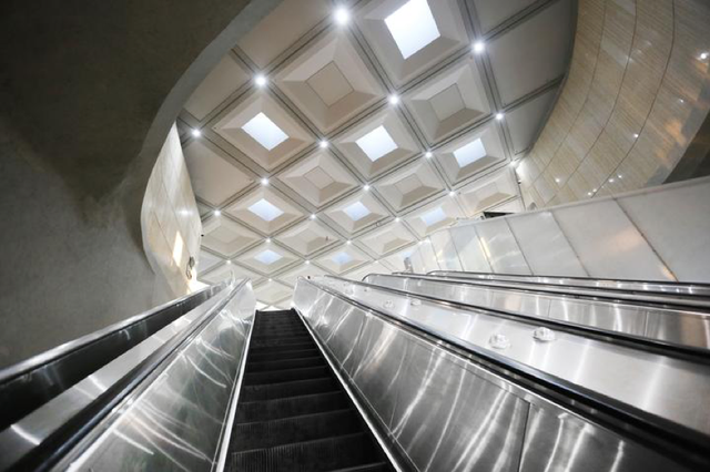 京张铁路是人字形还是之字形，京张铁路为什么修成人字形（詹天佑的京张铁路开通了高铁）