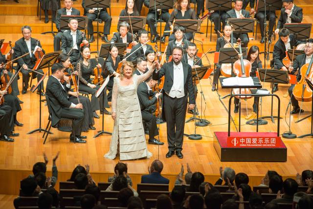 卢塞恩造型与艺术学院入学要求是什么，新京报年度演出榜投票丨2019最佳演出