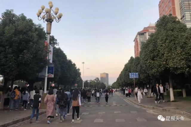 清考什么意思，四级清考什么意思（学分不过半将退学……云南多名大学生被警示）