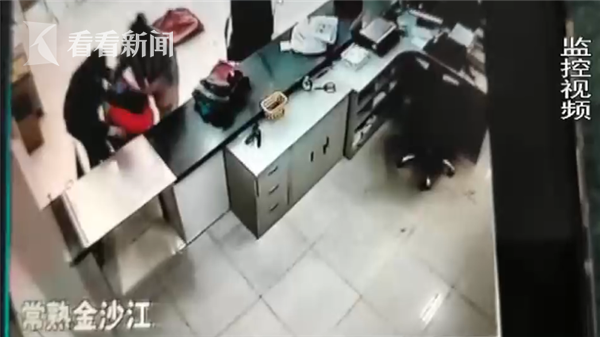 邮政快递价格查询，中国邮政2021价目表（男子价值5千多元快递被掉包）