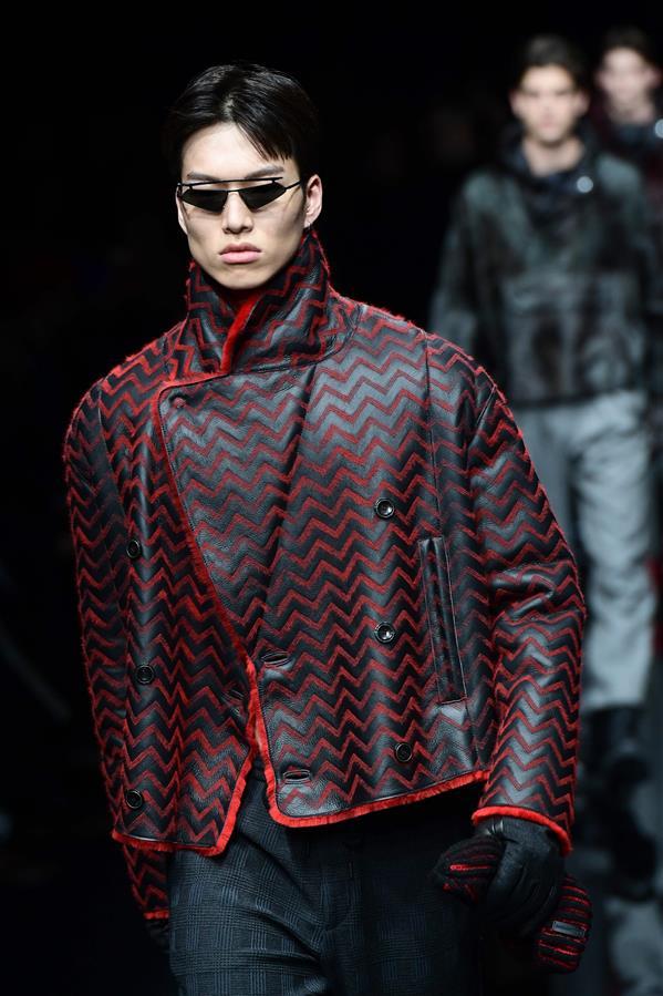 花木兰以谁为原型，米兰男装周——安普里奥·阿玛尼品牌时装秀