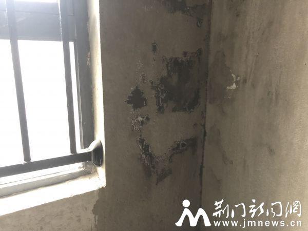 荆门碧桂园附近家电维修 网友投诉：交房两年多，墙面渗水修了六次！开发商回应……
