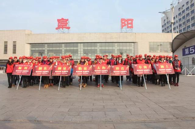 怎么在车站坐大巴，怎么在车站坐大巴回家（2020年“接您回家”专属乘车区大巴乘坐全攻略）