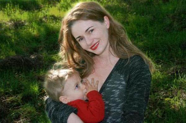 婴儿不好好吃奶，宝宝不好好吃奶怎么办（哪些原因会诱发宝宝厌奶）