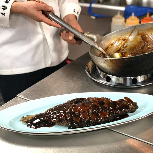 桂鱼（桂鱼图片），名厨料理年夜饭丨失传已久的酱汁桂鱼