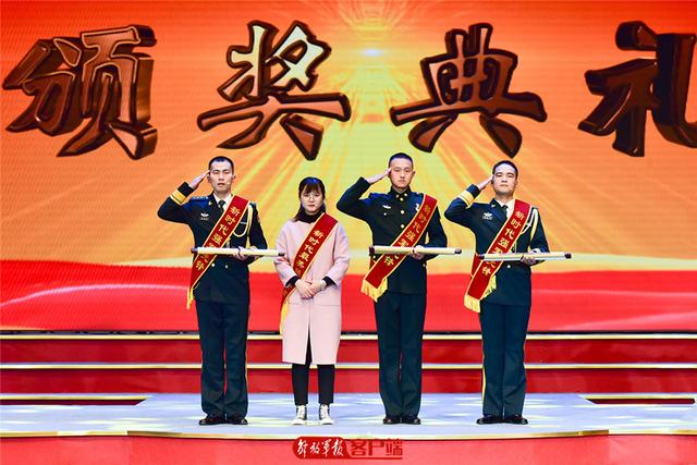 爷爷为我打月饼串词，急求！！！智商文采高的人请进入，帮我想想有什么...（还来了一群最美军嫂......）