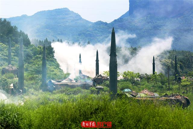 爷爷为我打月饼串词，急求！！！智商文采高的人请进入，帮我想想有什么...（还来了一群最美军嫂......）