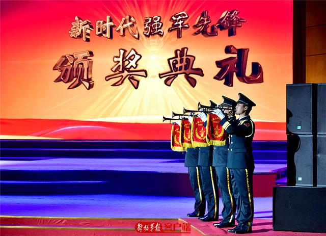 爷爷为我打月饼串词，急求！！！智商文采高的人请进入，帮我想想有什么...（还来了一群最美军嫂......）