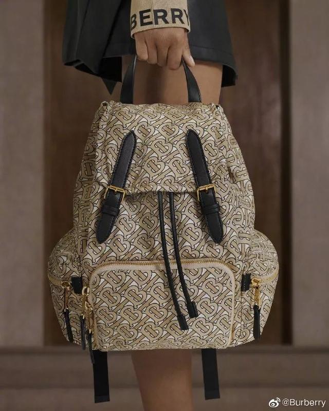 elle包包怎么样，elle是什么牌子的包包（值得入手的大牌包）