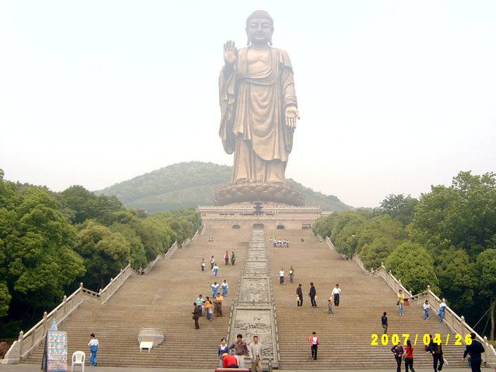 灵山大佛在哪里呀，灵山大佛介绍（灵山大佛）