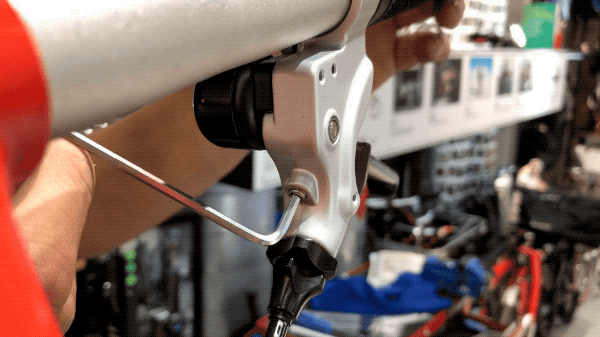 自行车v刹怎么调，自行车过冬大保健