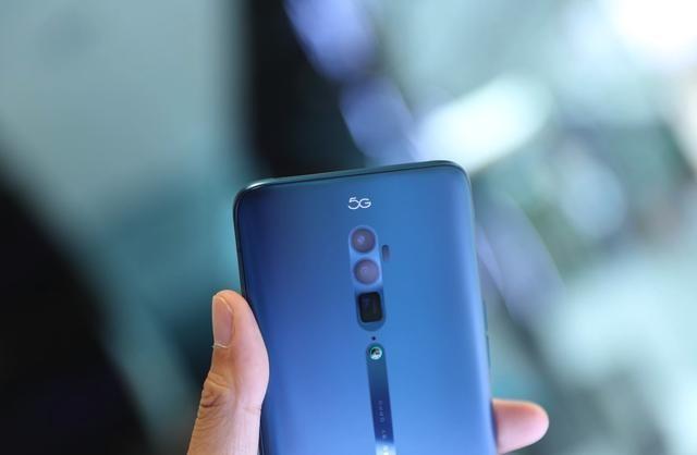 外国人都用什么手机，外国人都用什么手机支付（没想到老外们竟爱用这些手机）