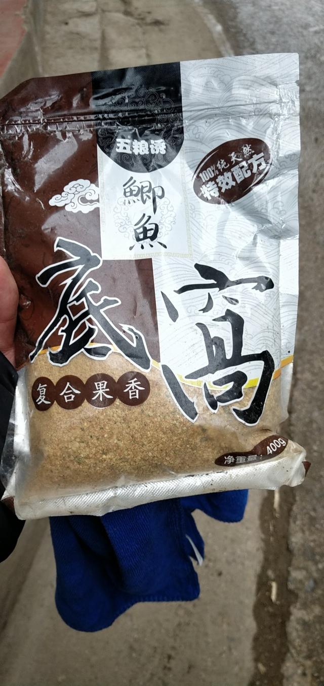 钓鱼技巧大全，冬天夜钓钓鱼技巧大全（春天钓鱼的十个小技巧）