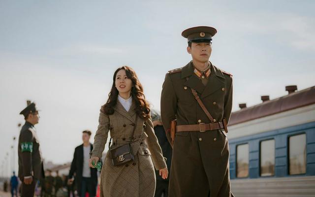 韩剧完整的爱剧情，剧情爱情韩剧（猎奇感与浪漫化成就了这部剧）