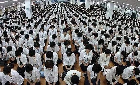 韩国疫情为什么这么严重，韩国疫情为什么突然严重（专家分析韩国新冠肺炎疫情爆发原因及影响）