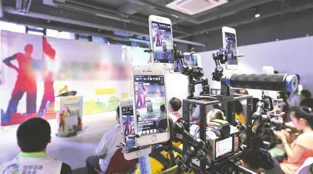标准彩铃是什么业务，啥是彩铃业务（还能在5G时代续命吗）