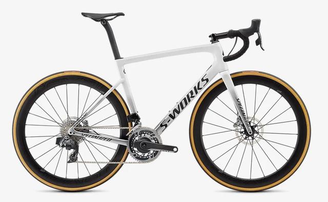 公路车品牌排行榜，公路自行车什么牌子好（2020顶级轻量爬坡公路车）