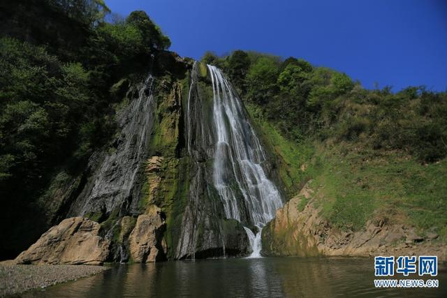 一什么瀑布，哪里有瀑布风景区（航拍云南富源跌水瀑布）