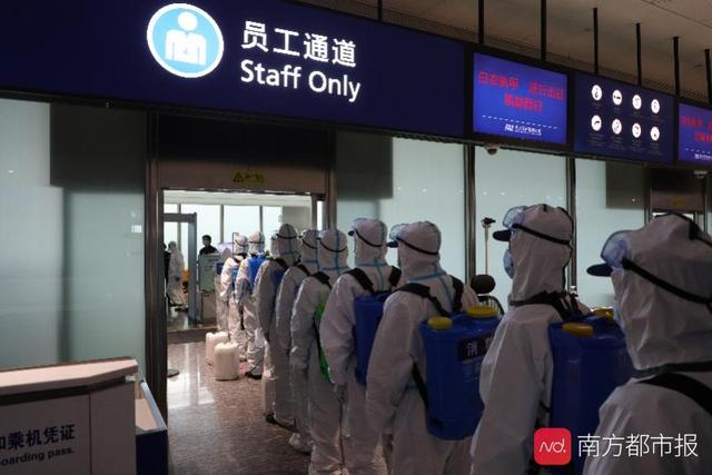 天河机场全面消杀，武汉天河机场航班动态（现场武汉天河机场全面消杀）
