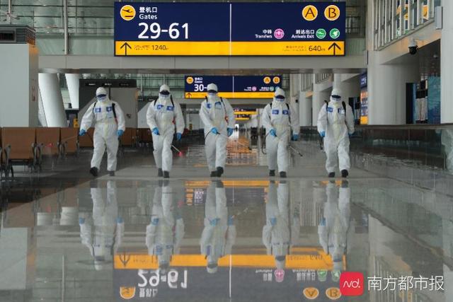 天河机场全面消杀，武汉天河机场航班动态（现场武汉天河机场全面消杀）