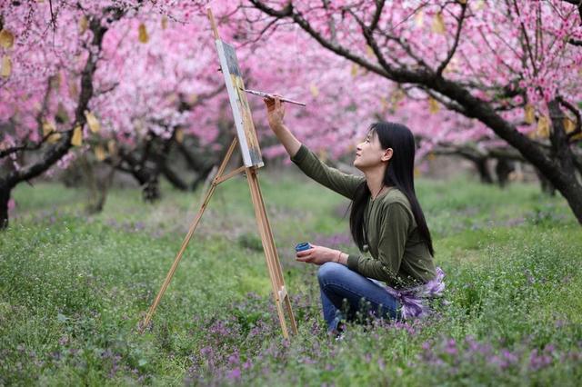 中国水蜜桃之乡，水蜜桃哪里产的（中国水蜜桃之乡的桃花“致富经”）