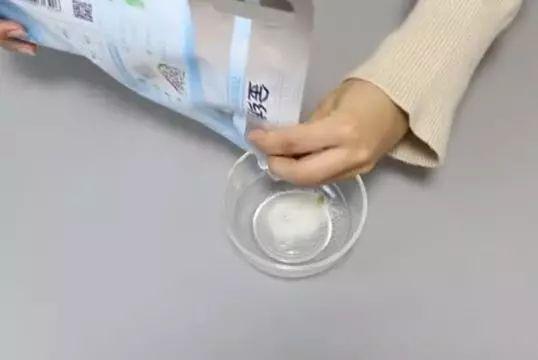 被子有静电怎么办，被子上有静电怎么去除（立刻恢复新的一样）