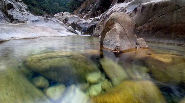 冰臼地貌形成原因，神秘的“河谷冰臼”——上犹燕子岩