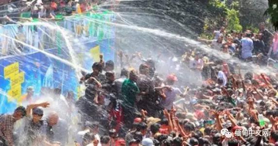 2020云南泼水节是哪一天 云南泼水节在哪个地方，2020云南泼水节是哪一天（今年云南多地“泼水节”“云”上过）