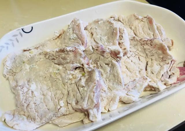 大排怎么做好吃，大排红烧怎么做好吃（大排这样烧，好吃又不腻）