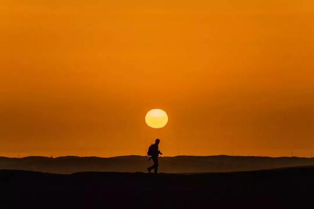 带夕阳的诗句，带夕阳的诗句唯美（10首最美落日诗词）