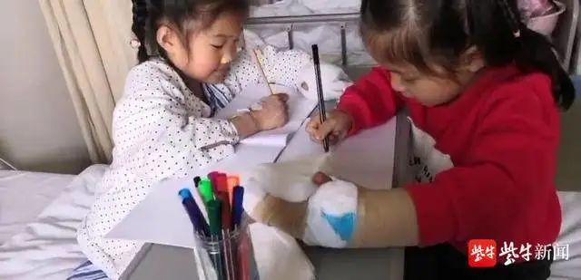 六亲不认的步伐，走出了六亲不认的步伐是什么意思（3位小朋友在病房走出“六亲不认的步伐”）