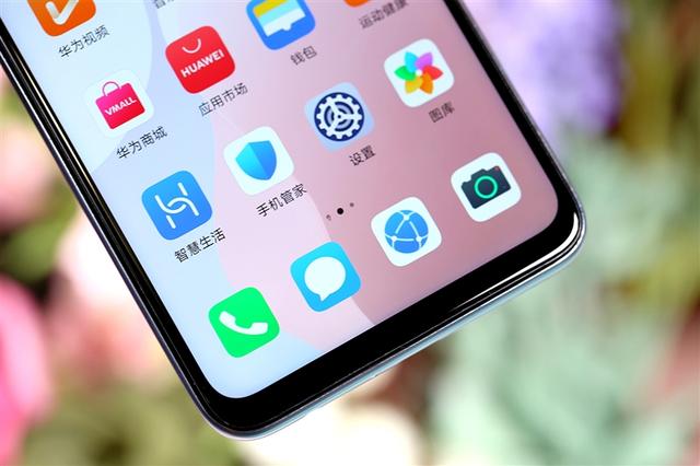 麒麟820手机，麒麟820手机有哪些（SE评测：优等生变身全能选手）