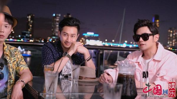 阳光宅男歌词，周杰伦的阳光宅男歌词（《周游记》周杰伦“阳光宅男”解锁澳大利亚童真与原始）