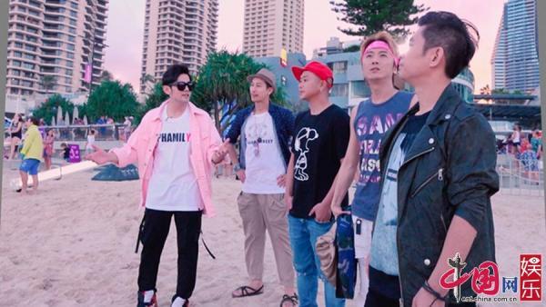 阳光宅男歌词，周杰伦的阳光宅男歌词（《周游记》周杰伦“阳光宅男”解锁澳大利亚童真与原始）