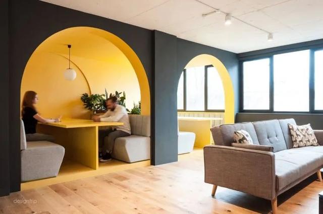 什么门才算拱形门，拱形门头效果图（设计界的“网红”：拱形门）