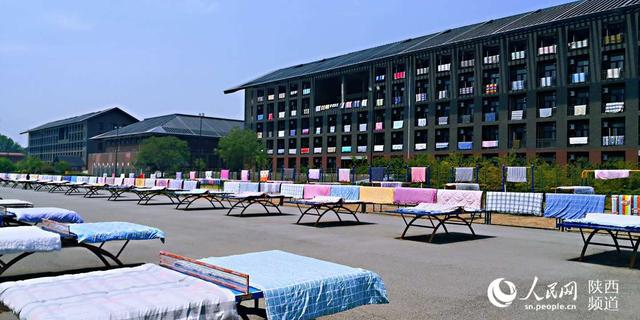 西安建筑科技大学吧，建筑学大学排名国内（还没开学就“被”暖到了）