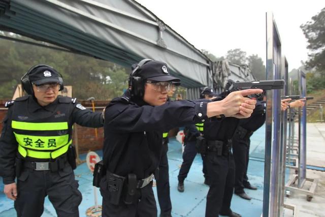 护字成语大全四个字，护字成语大全四个字疫情（你想到的是和蜀黍一样吗）