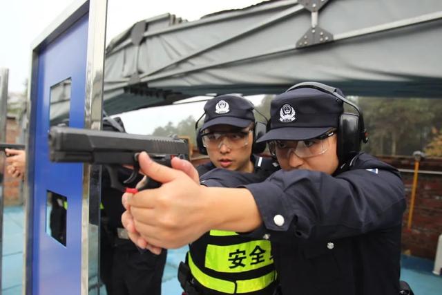 护字成语大全四个字，护字成语大全四个字疫情（你想到的是和蜀黍一样吗）