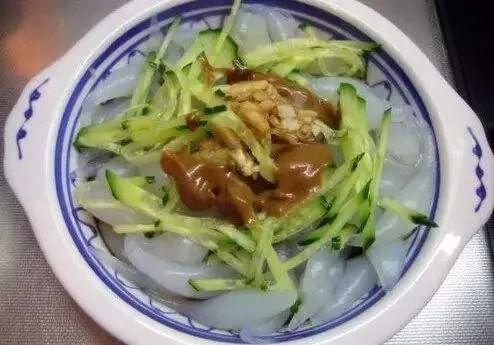 糖拌西红柿又叫什么，白糖西红柿别名（北京人离不开这42盘凉菜）