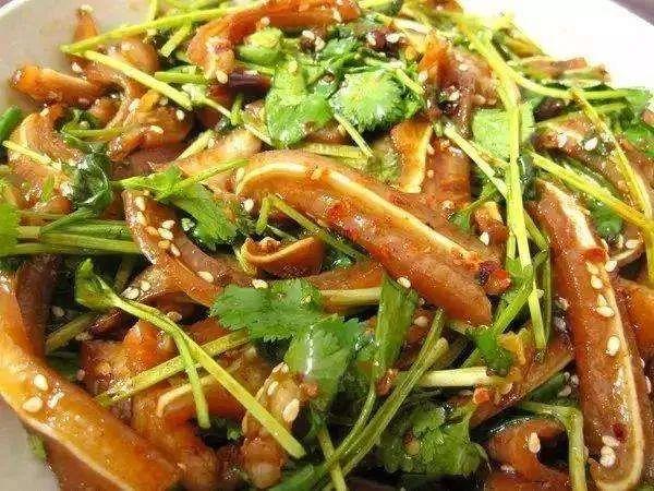 糖拌西红柿又叫什么，白糖西红柿别名（北京人离不开这42盘凉菜）