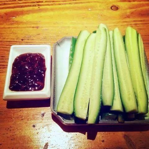 糖拌西红柿又叫什么，白糖西红柿别名（北京人离不开这42盘凉菜）
