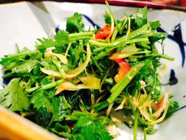 糖拌西红柿又叫什么，白糖西红柿别名（北京人离不开这42盘凉菜）