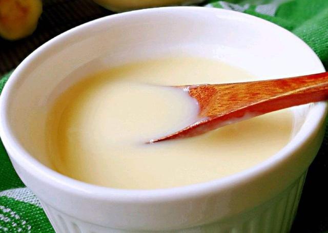 炼乳的制作方法，如何自己在家里制作炼乳（快过期的牛奶不要扔）