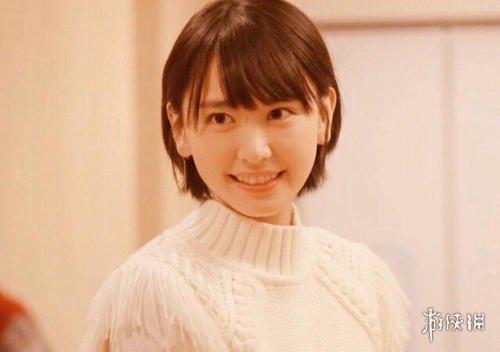 了研究生毕业却找不到工作的最想森山实栗选择与上班族津崎"契约结婚"