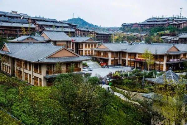 晴隆二十四道拐，贵州晴隆24道拐攻略（晴隆竟然有这么多美景、美食）