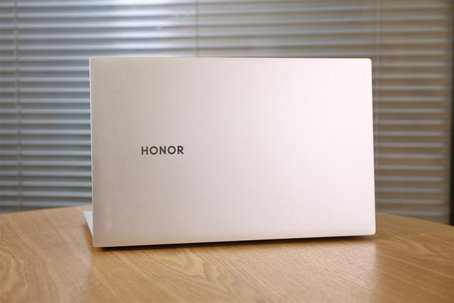 wps文件怎么发送到qq邮箱，wps的文件怎样发送到QQ邮箱（16.1英寸理想屏+MX350）