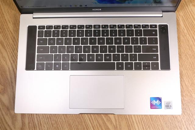 wps文件怎么发送到qq邮箱，wps的文件怎样发送到QQ邮箱（16.1英寸理想屏+MX350）