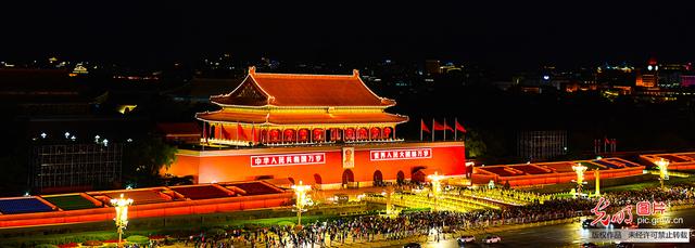 天安门北京在哪个区，中国的象征 人民的广场