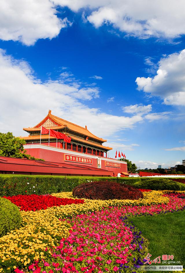 天安门北京在哪个区，中国的象征 人民的广场