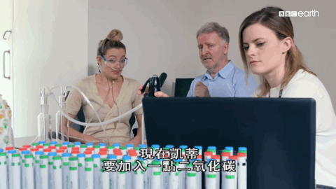 汤力水和苏打水的区别，屈臣氏汤力水和苏打水的区别（藏在二氧化碳中的科学史）